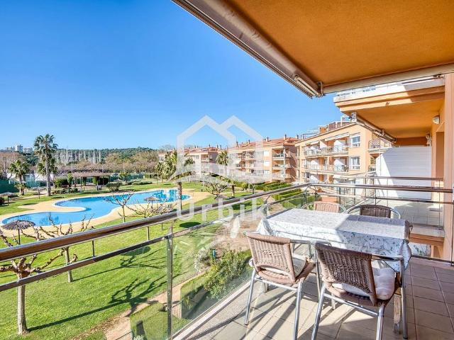 Piso en venta en calle Fornells, Castell Platja d´Aro, de 85 m² 3 habitaciones por 520.000