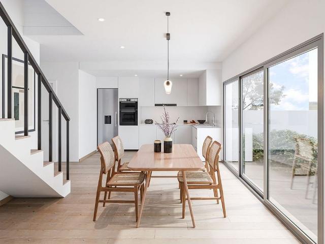 Piso en venta en avenida Francesc Ribas, Granollers, de 85 m² 4 habitaciones por 389.000