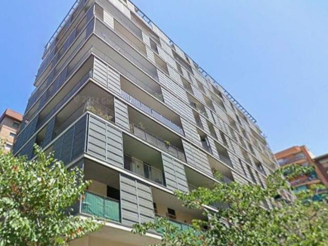 Piso en venta en calle Gelida, Barcelona, de 84 m² 2 habitaciones por 420.000