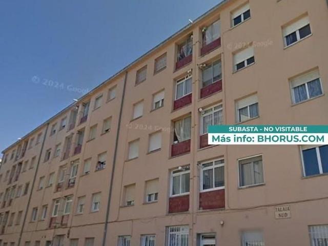 Piso en venta en calle Germans Ferrer, Bisbal d´Empordà, La, de 75 m² 3 habitaciones por 96.000
