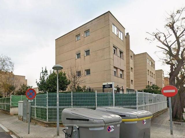 Piso en venta en calle Girona, Barbera del Vallès, de 86 m² 3 habitaciones por 185.000