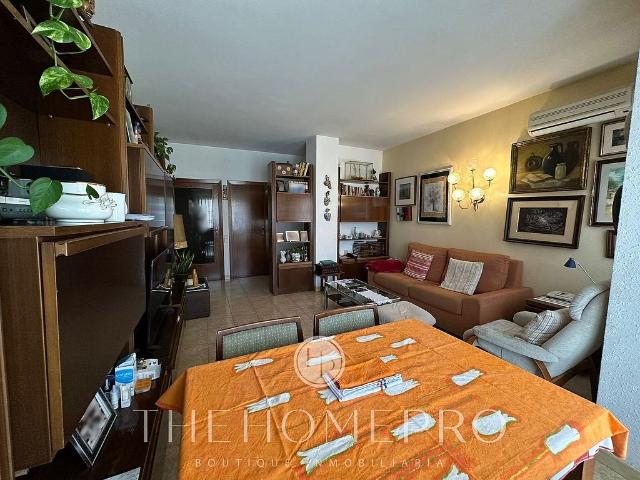Piso en venta en calle Gran Via de Les Corts Catalanes, Barcelona, de 84 m² 3 habitaciones por 255.000