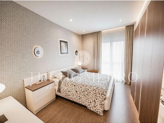 Piso en venta en calle Gran Via de Les Corts Catalanes, Barcelona, de 83 m² 3 habitaciones por 300.000