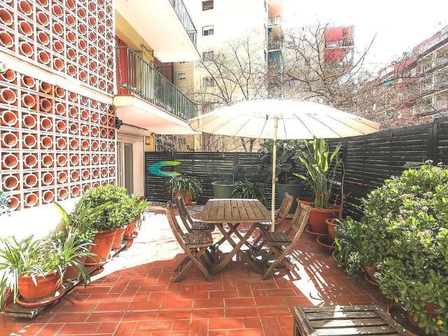Piso en venta en calle Gran Via de Les Corts Catalanes, Barcelona, de 90 m² 2 habitaciones por 449.000