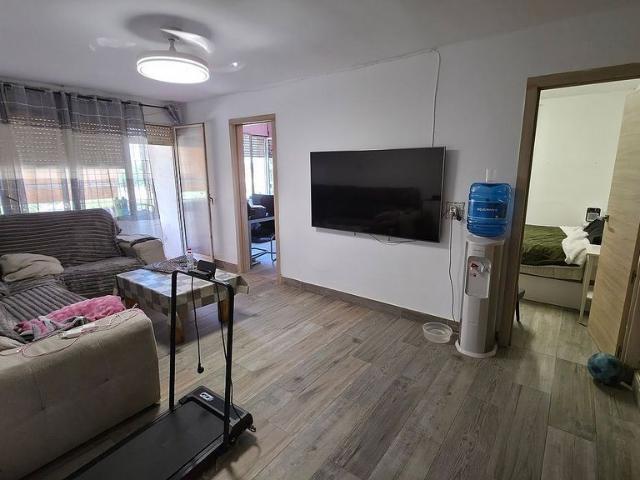 Piso en venta en calle Grup Gaspar de Portola, Lleida, de 75 m² 3 habitaciones por 70.000