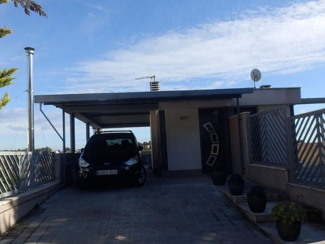 Piso en venta en calle Hortènsia, Cubelles, de 106 m² 3 habitaciones por 198.911
