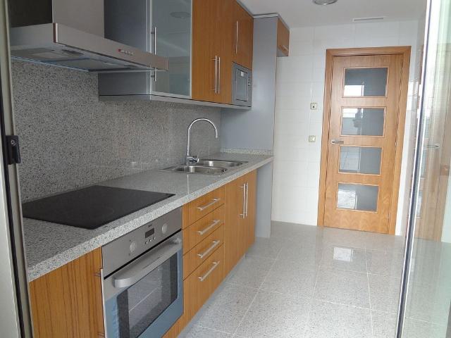 Piso en venta en calle Juan Sebastian Elcano, Tortosa, de 87 m² 3 habitaciones por 173.000