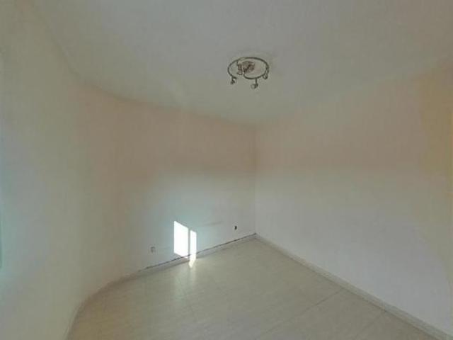 PISO EN VENTA EN CALLE JUAN XXIII DE CUBELLES BARCELONA OCUPADO