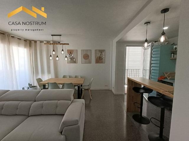 Piso en venta en calle Jaume I, Constantí, de 90 m² 4 habitaciones por 187.000