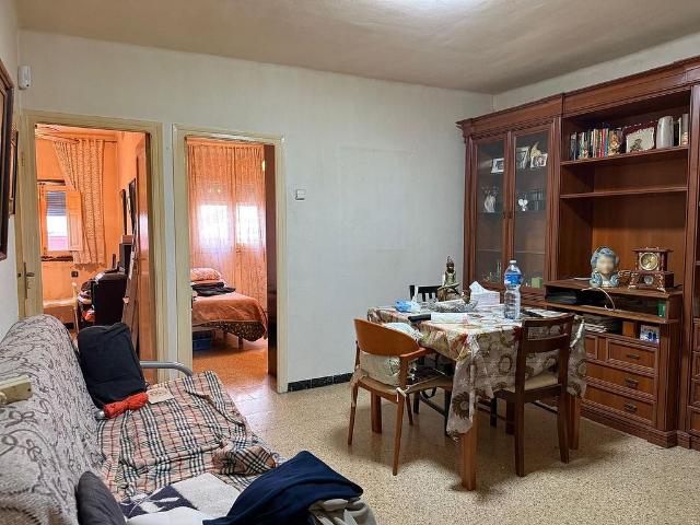 Piso en venta en calle Jerez de, Terrassa, de 42 m² 2 habitaciones por 105.000