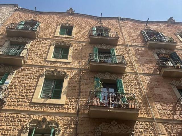 Piso en venta en calle Joan Blanques, Barcelona, de 73 m² 2 habitaciones por 389.000