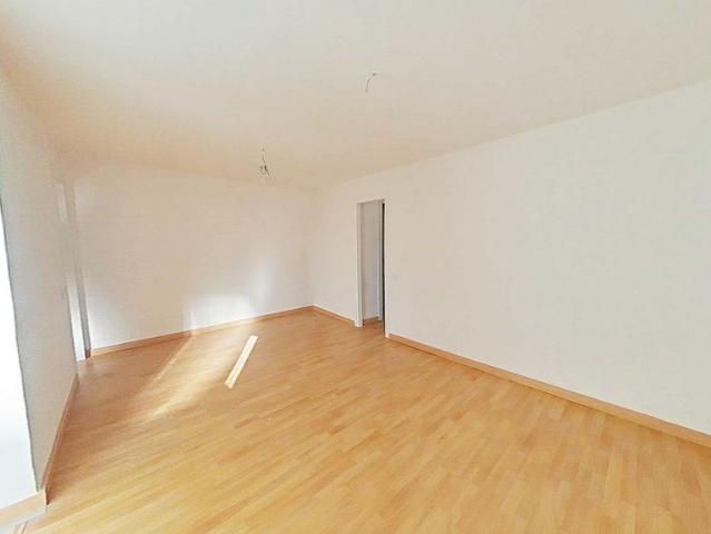 Piso en venta en calle Joventut, Hospitalet de Llobregat, L´, de 50 m² 2 habitaciones por 185.000