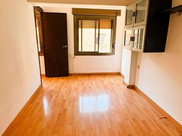 Piso en venta en calle Joventut, Hospitalet de Llobregat, L´, de 55 m² 3 habitaciones por 173.000