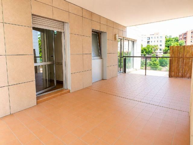Piso en venta en calle Laurea Miro, Esplugues de Llobregat, de 103 m² 3 habitaciones por 530.000