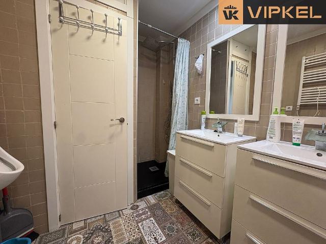 Piso en venta en calle Lavinia de, Hospitalet de Llobregat, L´, de 34 m² 1 habitación por 175.000
