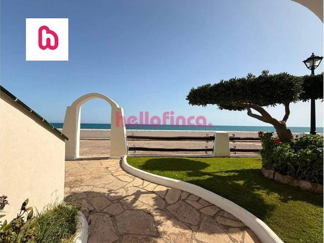 Piso en venta en calle Letra Santa Llucia, Vilanova i La Geltrú, de 78 m² 2 habitaciones por 395.000