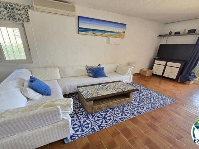 Piso en venta en calle Linia, Castelló d´Empúries, de 45 m² 2 habitaciones por 349.000