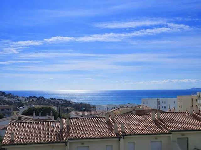 Piso en venta en calle Lisboa, Roses, de 60 m² 2 habitaciones por 169.000