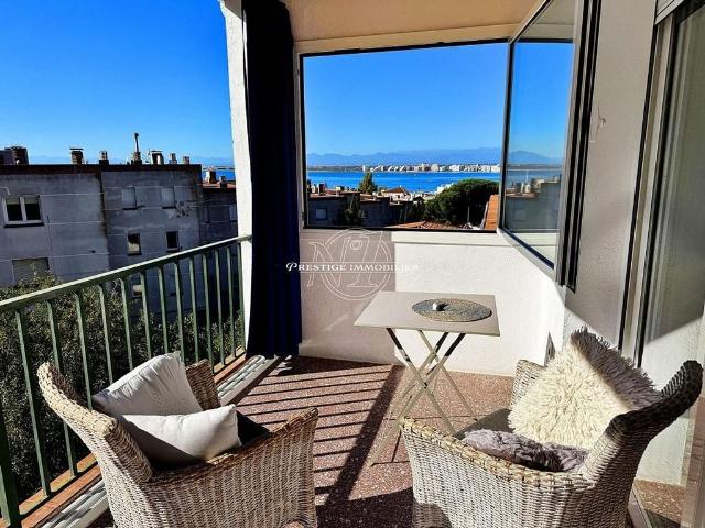 Piso en venta en calle Llobregat, Roses, de 58 m² 1 habitación por 200.000