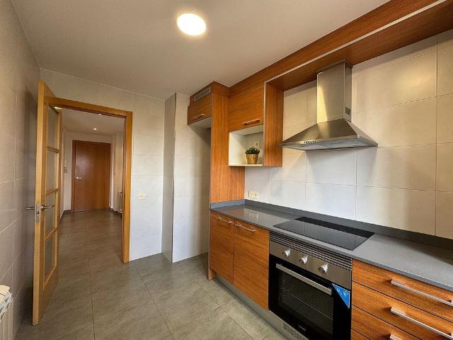 Piso en venta en calle Padró, Avià, de 72 m² 3 habitaciones por 185.000