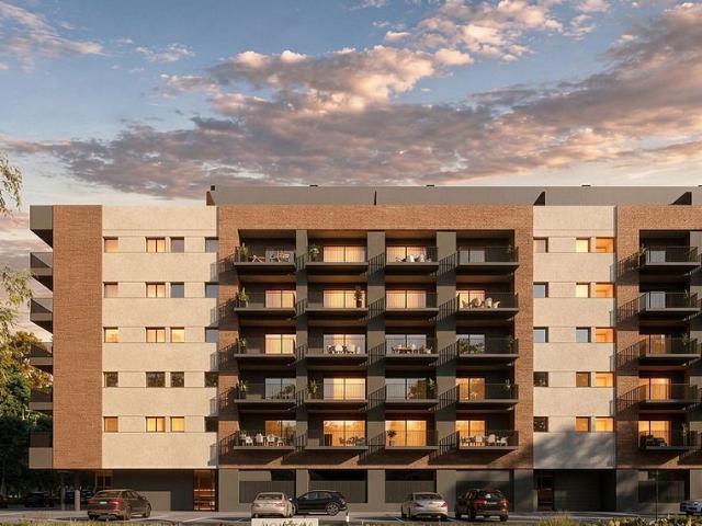 Piso en venta en calle Pellaires, Vic, de 76 m² 3 habitaciones por 345.000