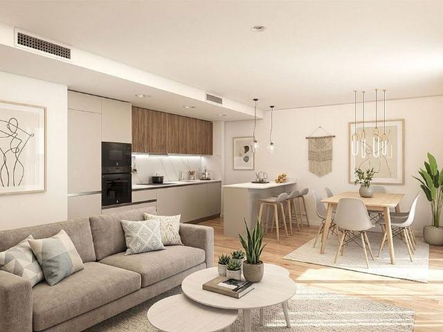 Piso en venta en calle Pellaires, Vic, de 91 m² 4 habitaciones por 315.000