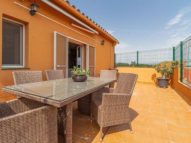Piso en venta en calle Pení, Figueres, de 164 m² 4 habitaciones por 250.000