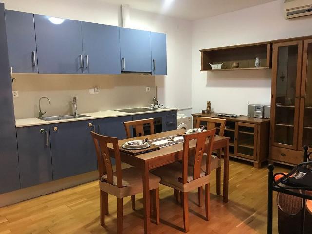 Piso en venta en calle Petons, Barcelona, de 44 m² 2 habitaciones por 220.000
