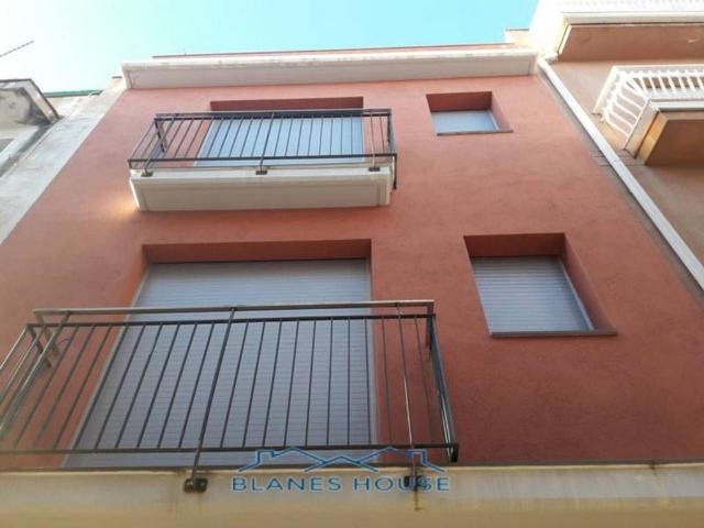 Piso en venta en calle Petit de Raval, Blanes, de 57 m² 2 habitaciones por 116.000