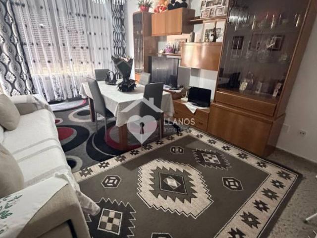 Piso en venta en Calle Peñicas