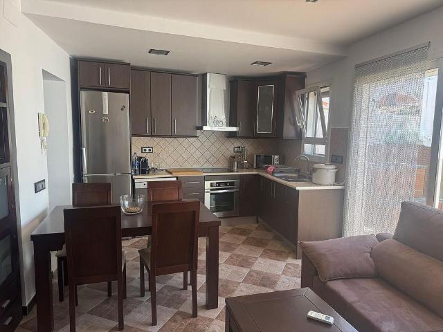Piso en venta en calle Pintor Vila Puig, Sant Quirze del Vallès, de 120 m² 3 habitaciones por 395.000