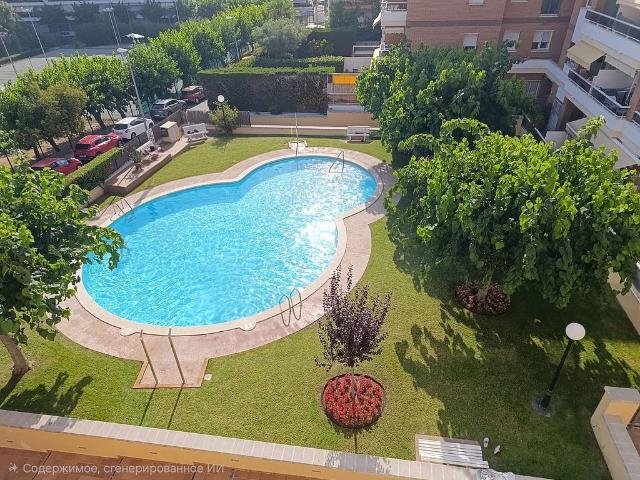 Piso en venta en calle Pintor Manel Coll i Rodríguez, Lloret de Mar, de 67 m² 3 habitaciones por 297.500