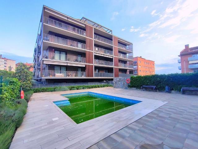 Piso en venta en calle Pizarro, Ripollet, de 92 m² 3 habitaciones por 323.000