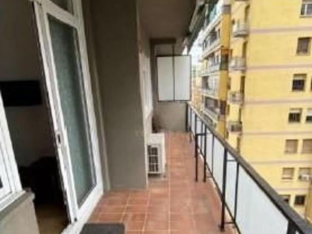 Piso en venta en calle Pont del Treball Digne, Barcelona, de 82 m² 2 habitaciones por 275.000