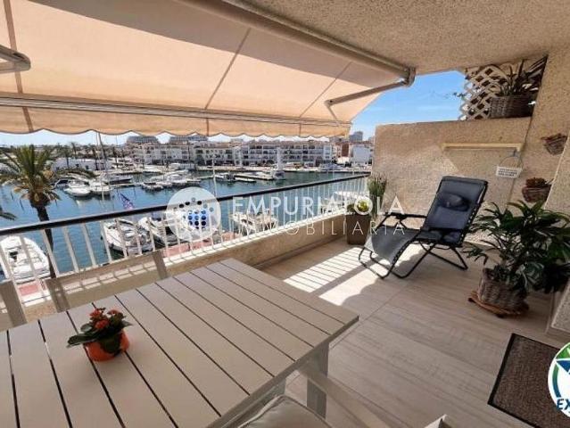 Piso en venta en calle Port Grec, Castelló d´Empúries, de 72 m² 2 habitaciones por 325.000
