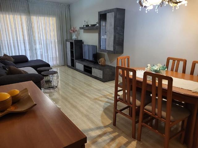 Piso en venta en calle Ps Europa, Pineda de Mar, de 90 m² 3 habitaciones por 254.000