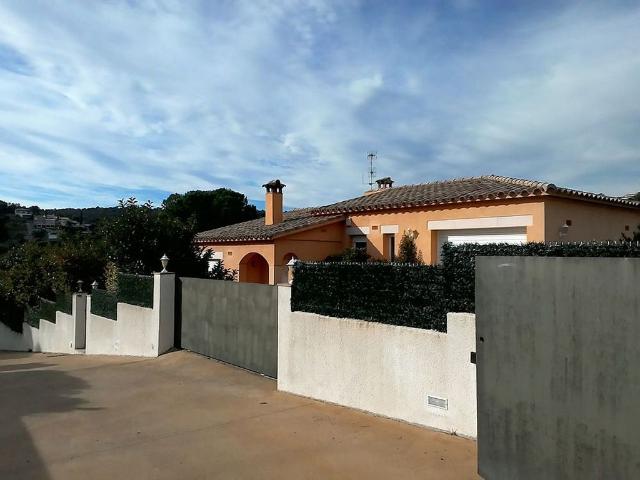Piso en venta en calle Ramon Llull, Calonge, de 89 m² 3 habitaciones por 305.207