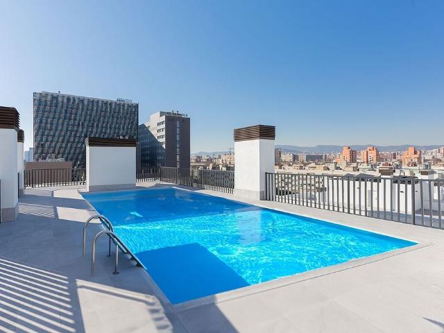 Piso en venta en calle Ramón Llull, Sant Adrià de Besos, de 124 m² 3 habitaciones por 417.500