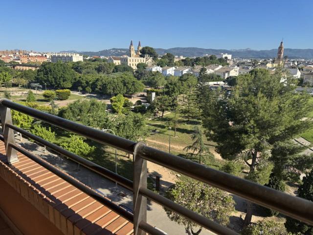Piso en venta en Calle Reis Catolics, 64 46702