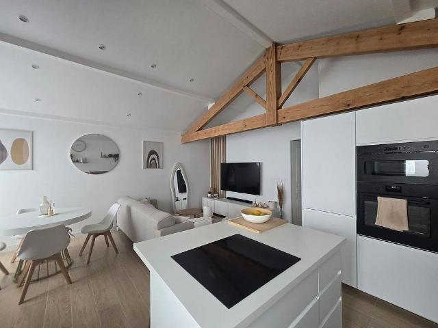Piso en venta en calle Richelieu, Hendaya, de 60 m² 2 habitaciones por 249.000