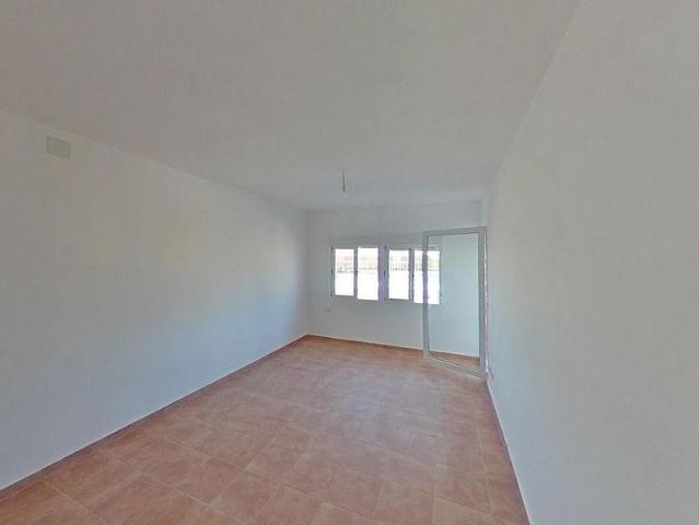 Piso en venta en calle Riu Ciurana, Tarragona, de 86 m² 3 habitaciones por 75.000