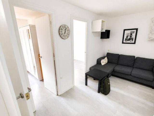 Piso en venta en Calle Roses 14, Pubilla Cases, Can Serra Pubilla Cases, Hospitalet de Llobregat