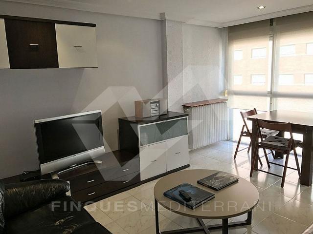 Piso en venta en calle Rovira i Virgili, Tarragona, de 93 m² 3 habitaciones por 215.000