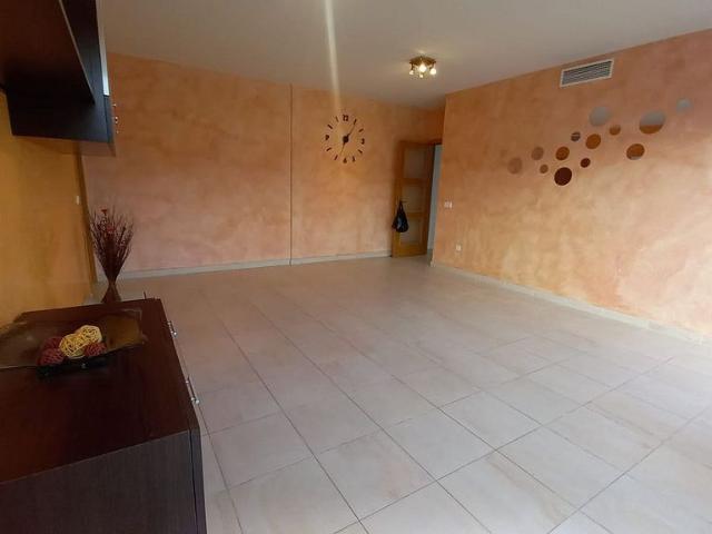 Piso en venta en calle Rovira, Sant Jaume dels Domenys, de 118 m² 4 habitaciones por 192.500