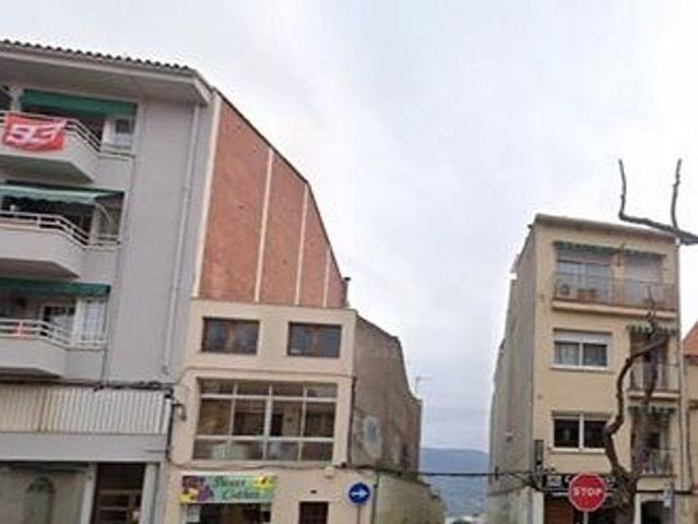 Piso en venta en calle S Magi, Esparreguera, de 109 m² 3 habitaciones por 190.300