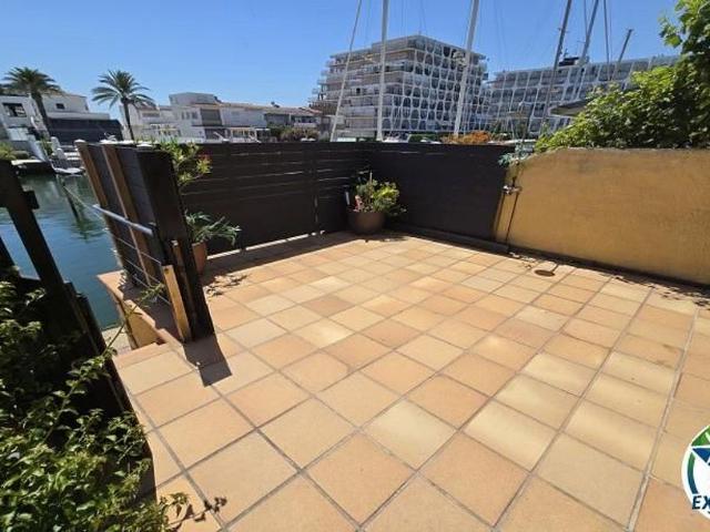 Piso en venta en calle Salins Linia, Castelló d´Empúries, de 59 m² 2 habitaciones por 349.000