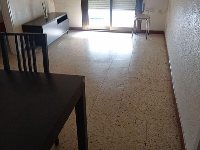 Piso en venta en calle Sant Joaquim, Santa Coloma de Gramanet, de 65 m² 3 habitaciones por 167.500
