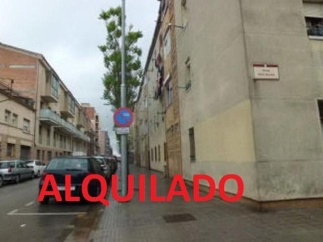 Piso en venta en calle Sant Jaume, Salt, de 54 m² 3 habitaciones por 46.000