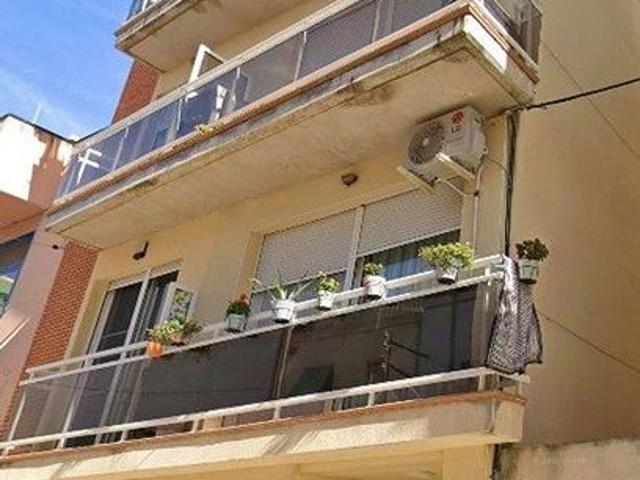 Piso en venta en calle Sant Miquel, Sant Carles de la Ràpita, de 42 m² 2 habitaciones por 75.000