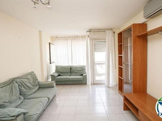 Piso en venta en calle Sant Pau, Figueres, de 63 m² 3 habitaciones por 142.000